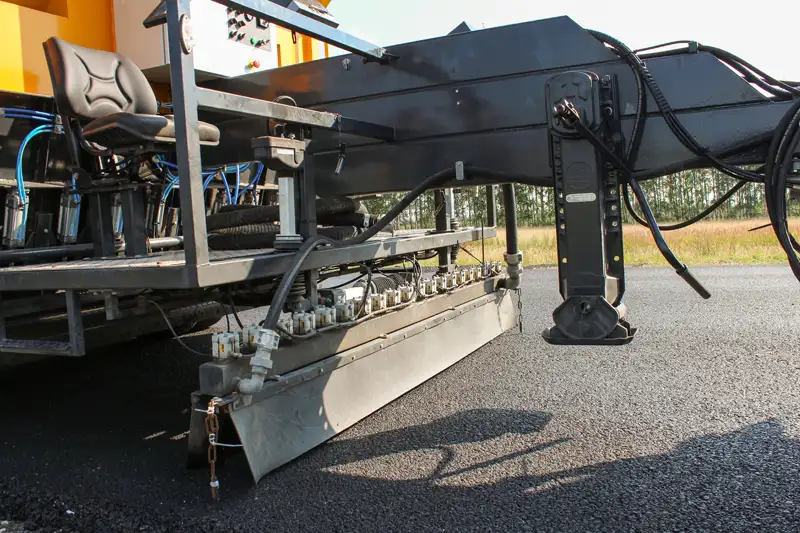 Битумощебнераспределитель