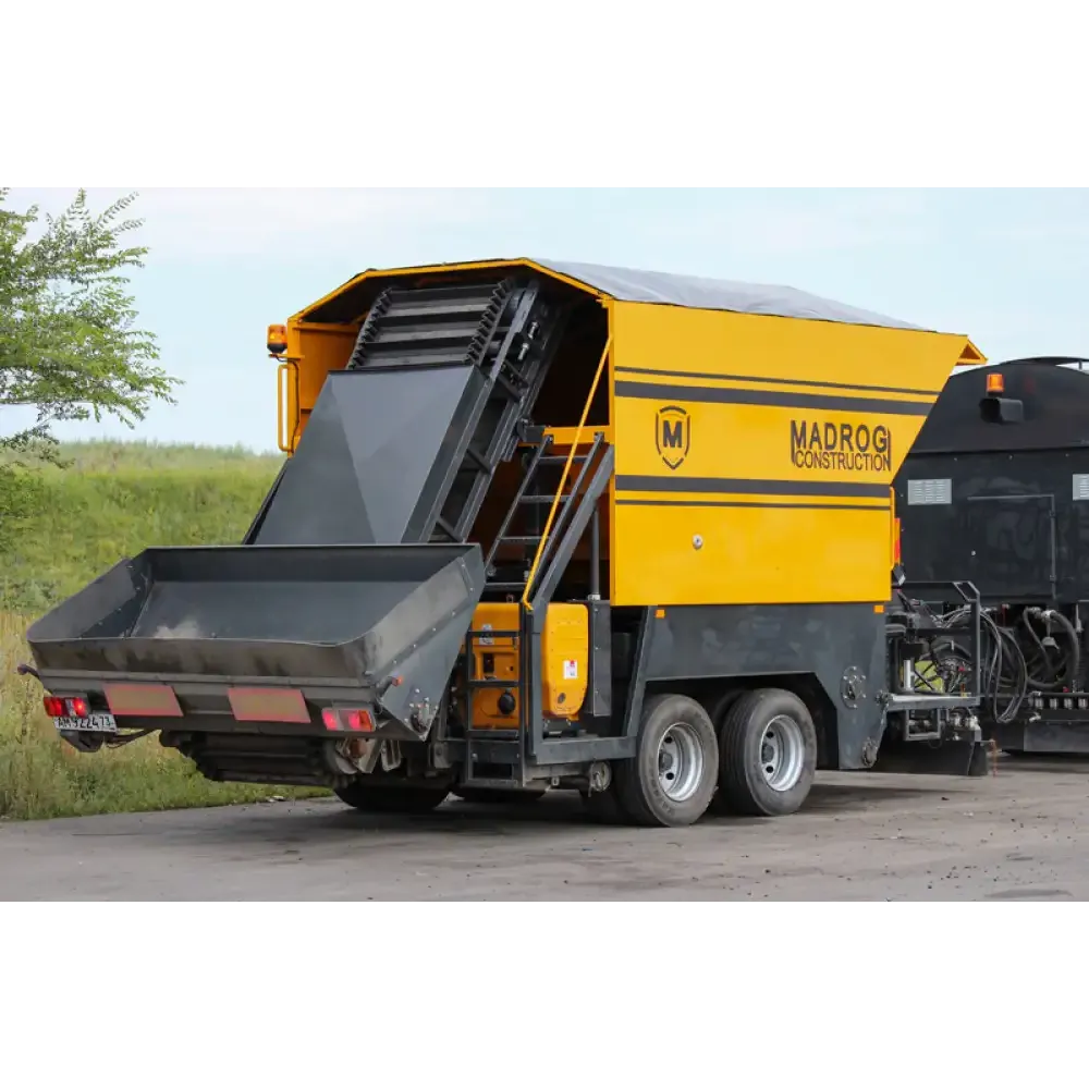 Битумощебнераспределитель