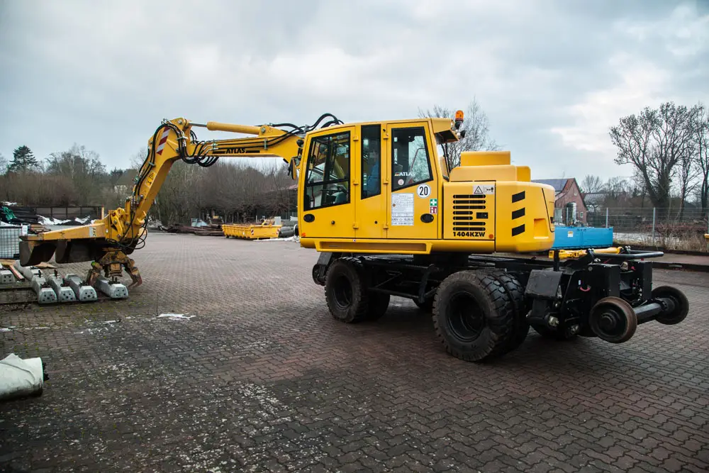 Железнодорожные экскаваторы