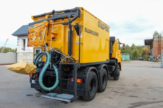 Ямочный ремонтер пневмонабрызгом